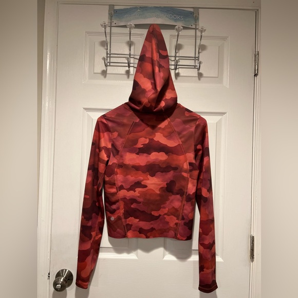CAMO PRINT ATHLETA PINNACLE HOODIE SWEATER XS MANTRA PRINT WARM 🍂🍁 - Picture 7 of 8
